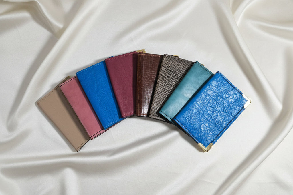 Porte carte grise en cuir souple