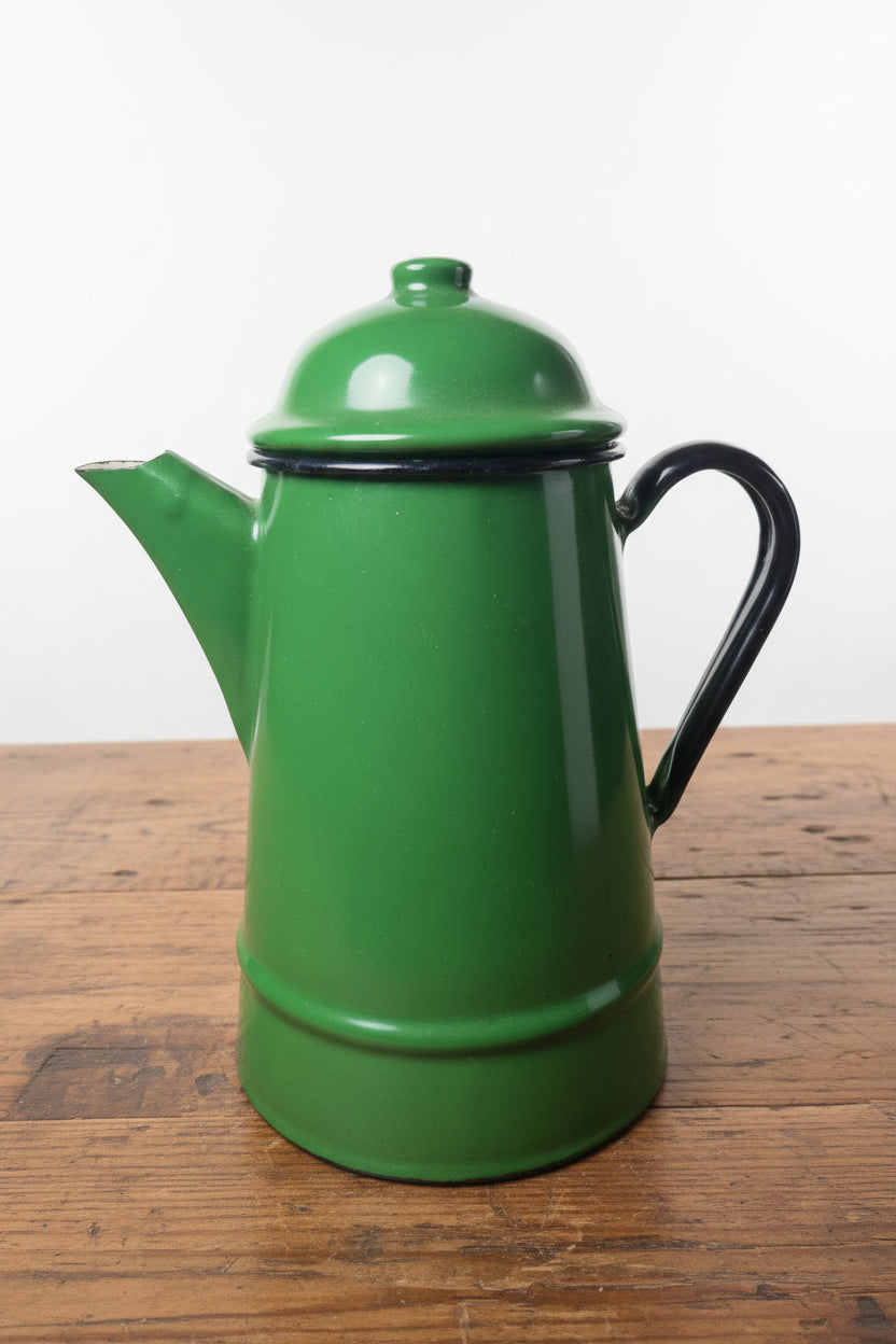 Ancienne théière verte